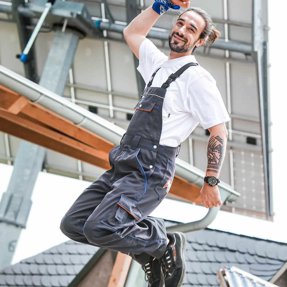 Latzhose "Obenauf" anthrazit